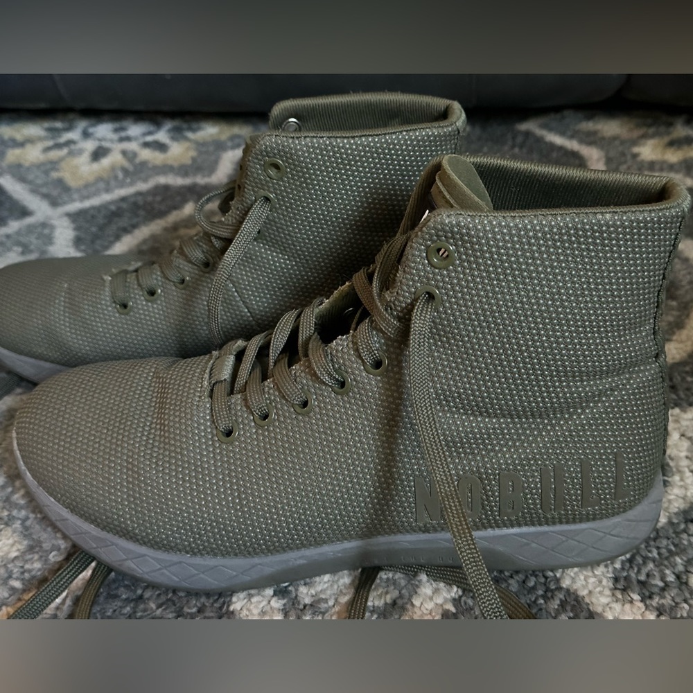 Men’s high-top NOBULL OUTWORK